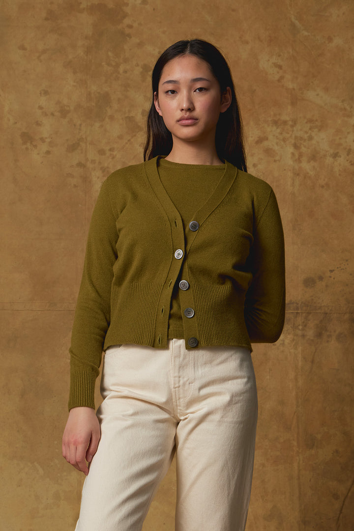 Standard Issue Cashmere V Cardigan in Purslane Green